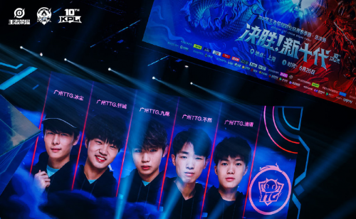 频攻防后依 频攻防后依