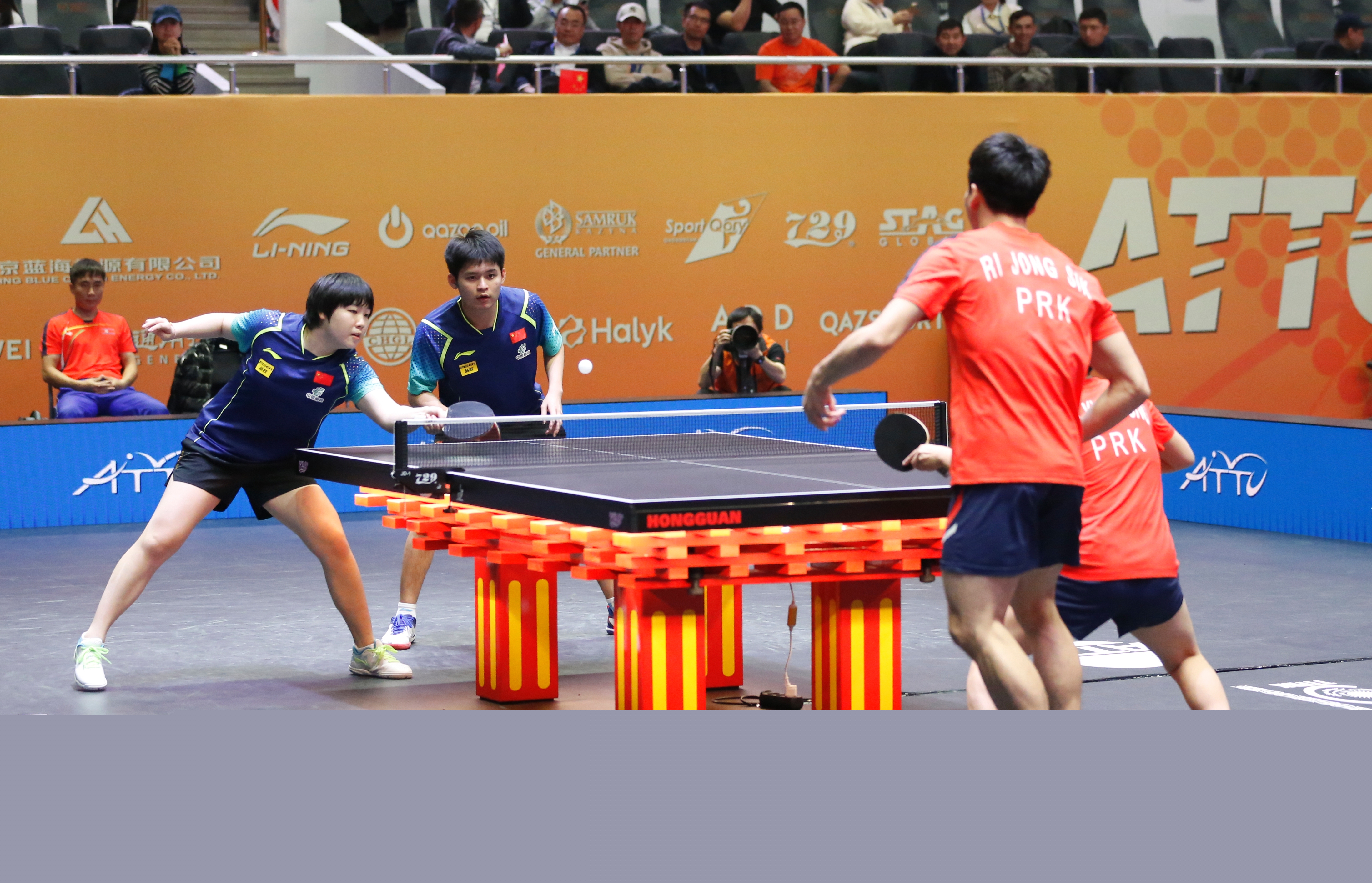 特性而更受 特性而更受