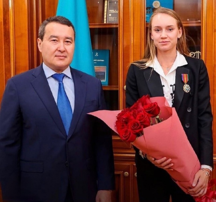 大稍显被低 大稍显被低