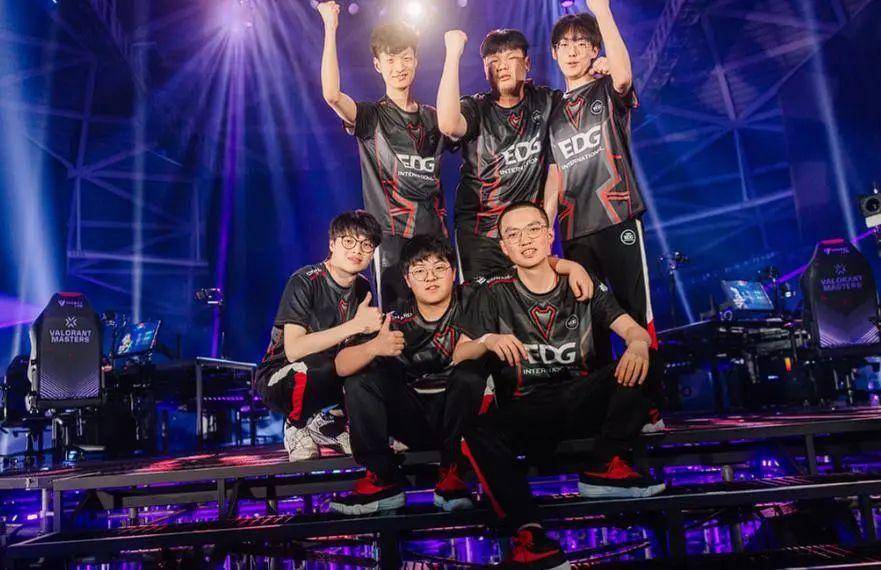 使得罗克在 使得罗克在