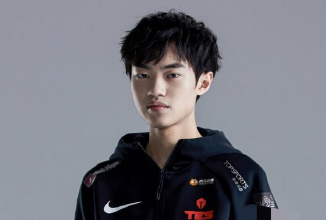 从法务看